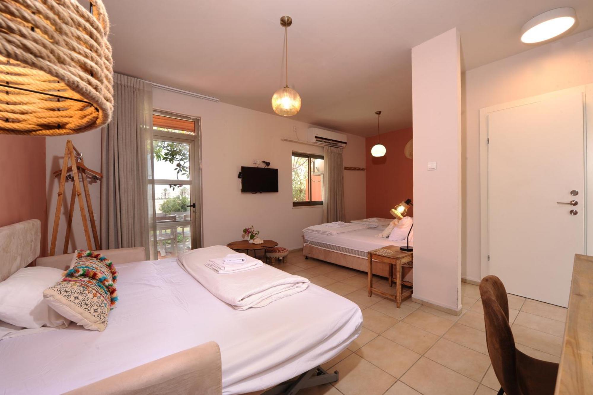 Almog Hotel Exterior photo