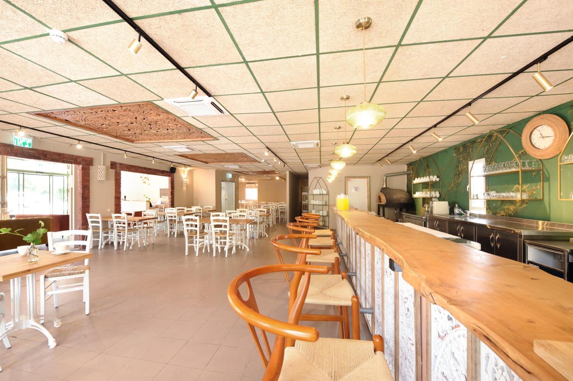 Almog Hotel Exterior photo