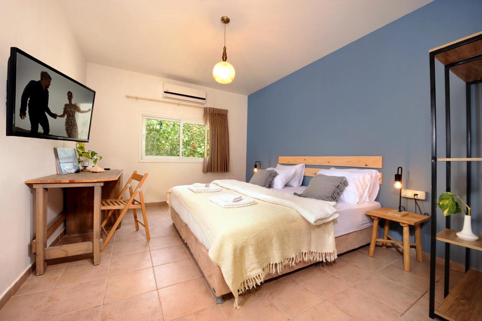 Almog Hotel Exterior photo