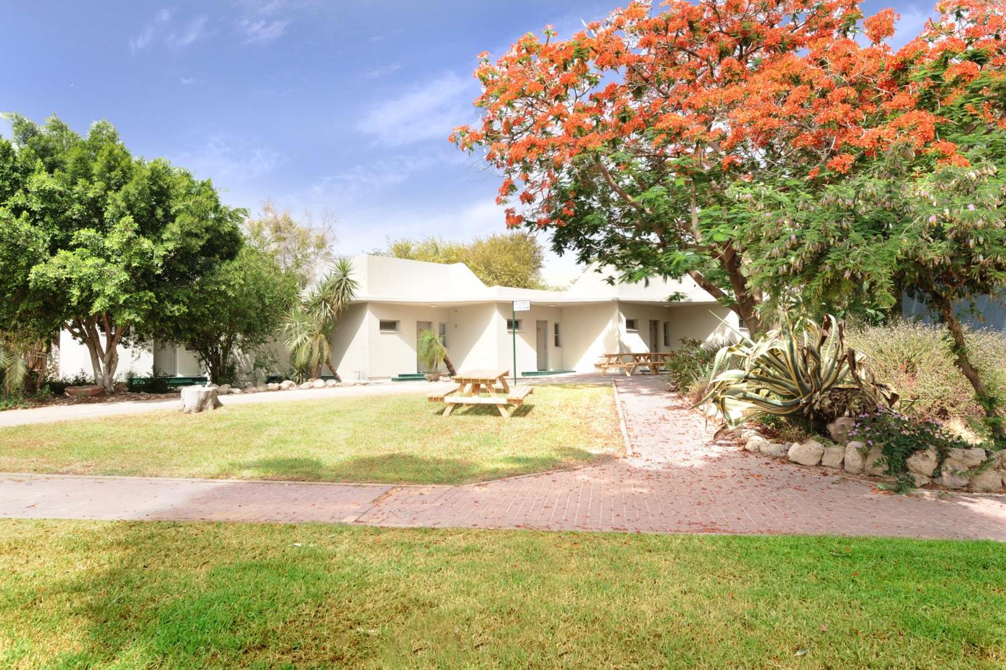 Almog Hotel Exterior photo