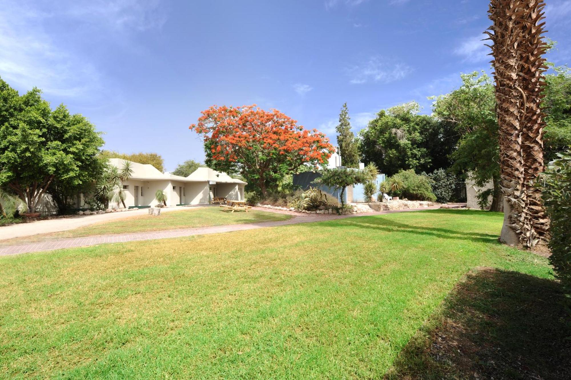 Almog Hotel Exterior photo